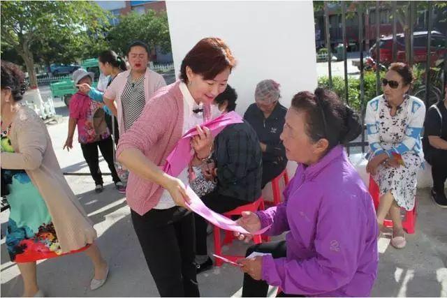 救援小袋熊